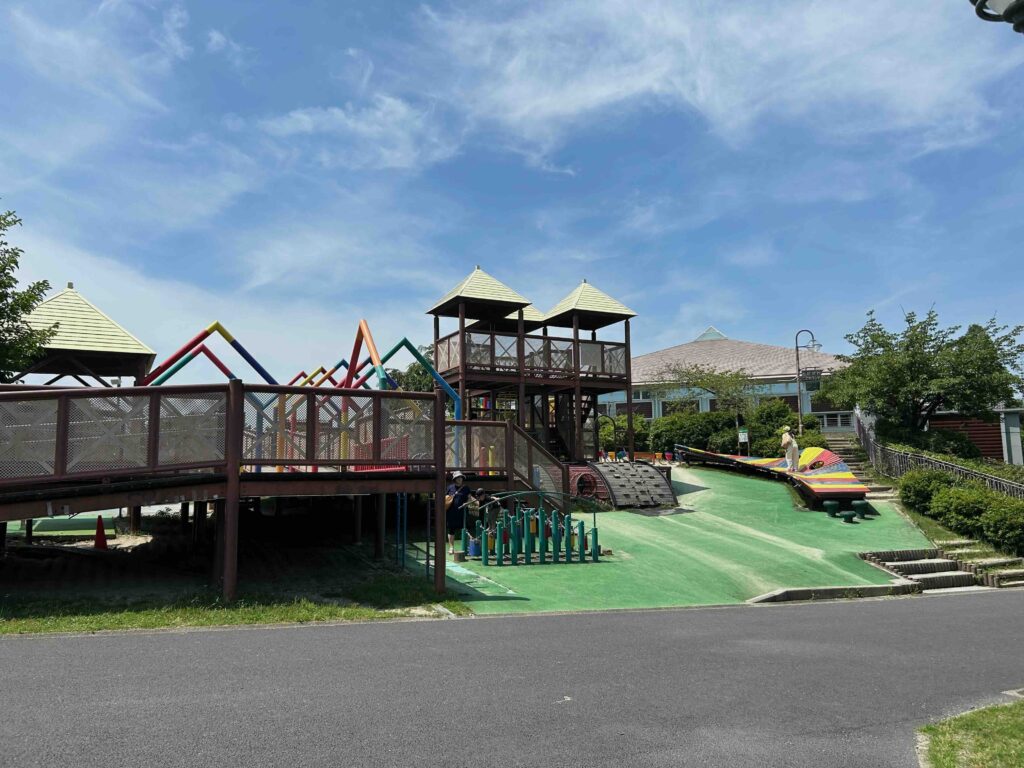 木製大型遊具