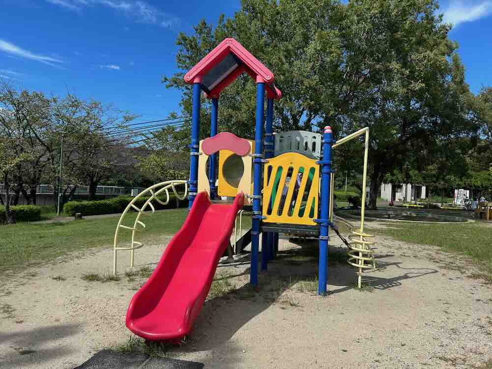 荒子川公園 幼児用遊具
