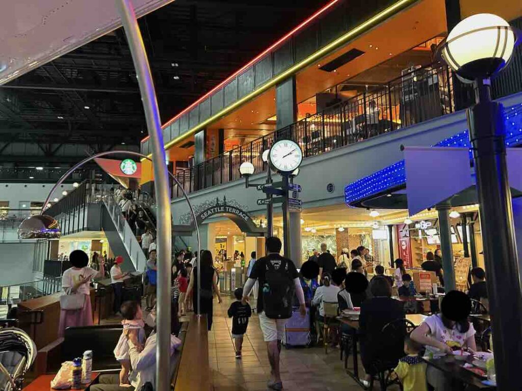 セントレア フライトオブドリームズ シアトルテラス