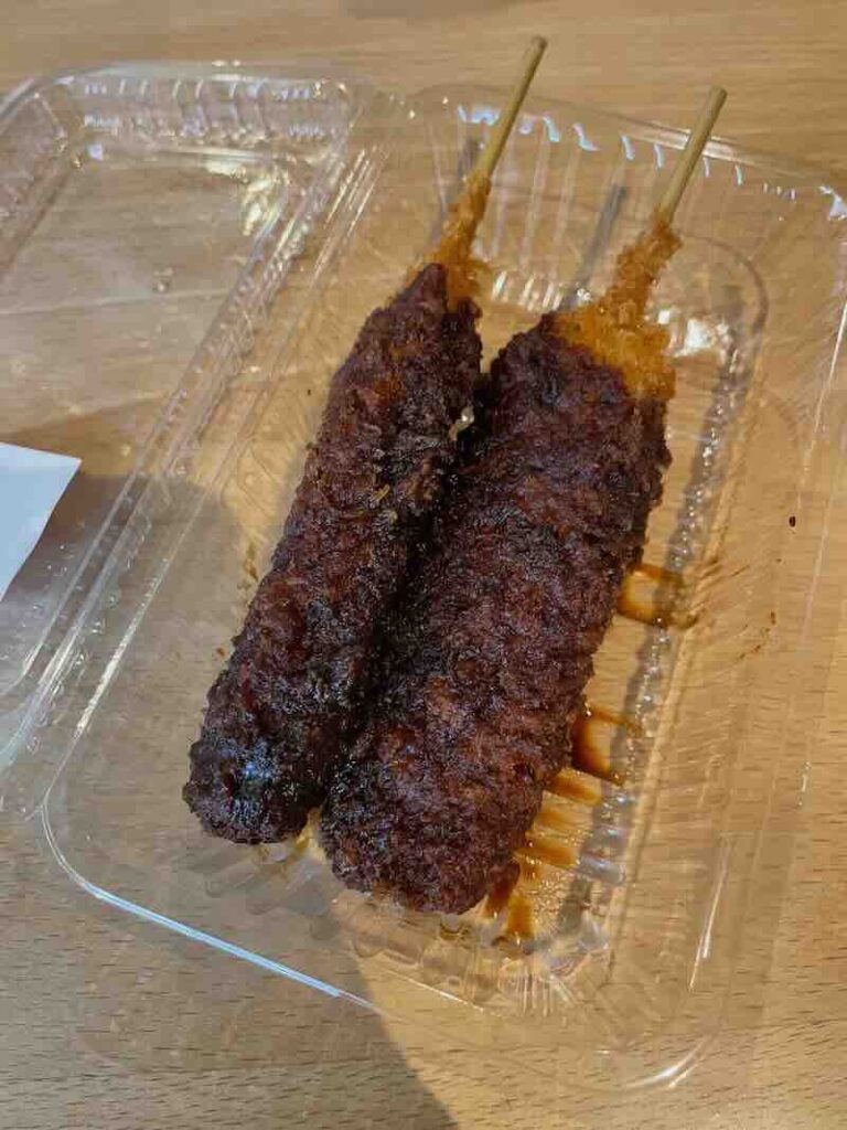 刈谷ハイウェイオアシス　フードコート　名古屋飯　味噌カツ