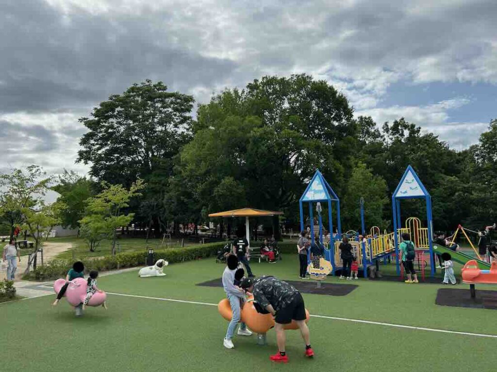 刈谷ハイウェイオアシス　岩ケ池公園　ちびっこ広場