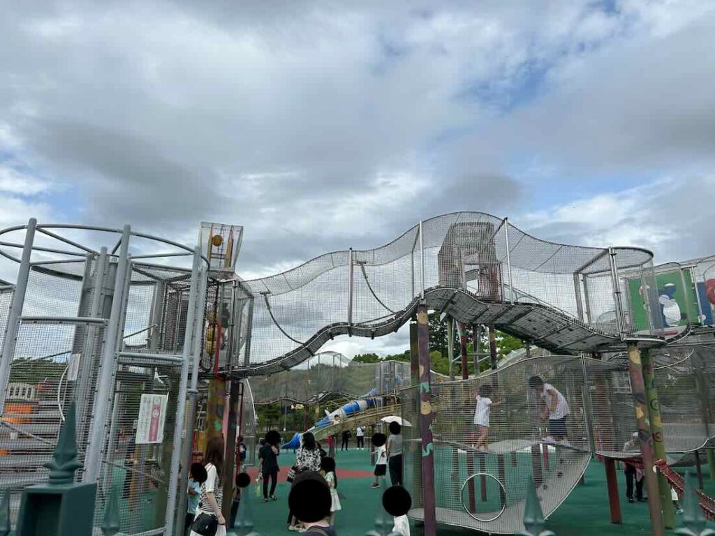 刈谷ハイウェイオアシス　岩ケ池公園　大型遊具