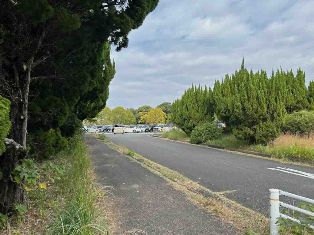 大高緑地公園　ディノアドベンチャー名古屋　駐車場