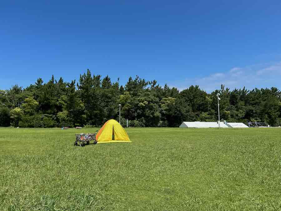 新舞子マリンパーク 芝生 ピクニック テント