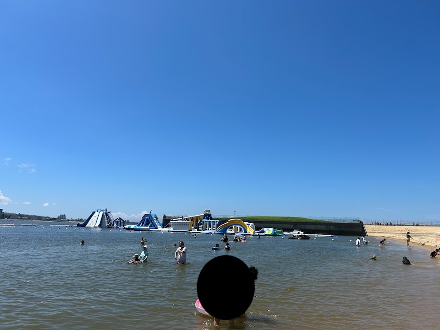 新舞子マリンパーク ビーチ ピクニック 芝生 海遊び 砂遊び