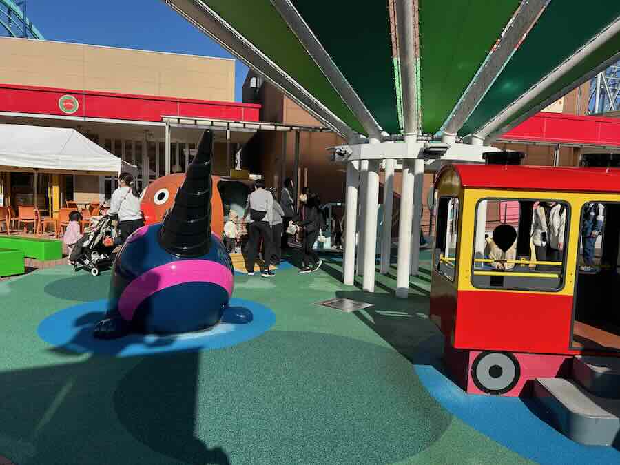 名古屋アンパンマンこどもミュージアム＆パーク　のりものパレード