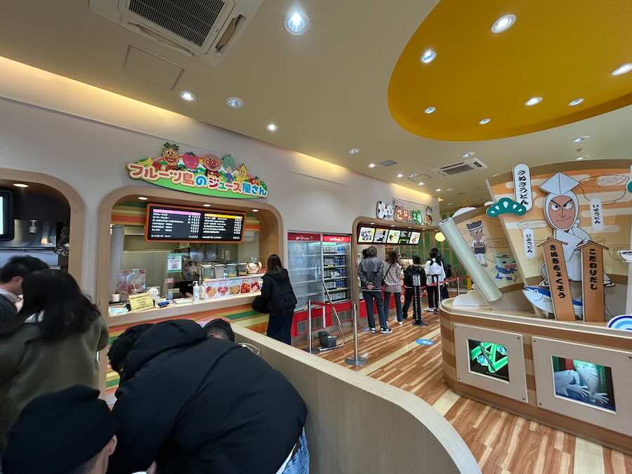 名古屋アンパンマンこどもミュージアム＆パーク　こどもちゃや　フルーツ島のジュース屋さん