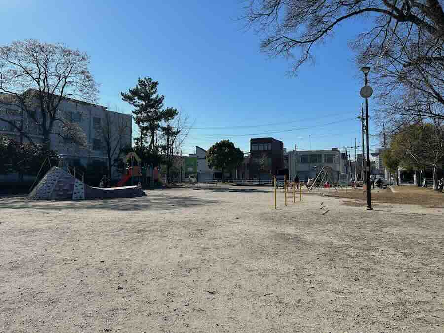 道徳公園　遊具エリア　滑り台