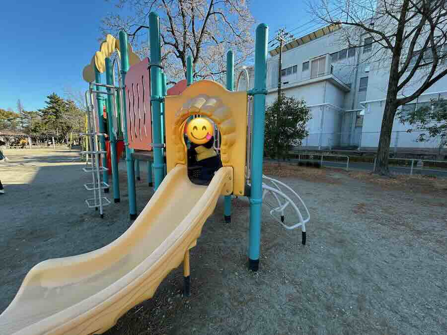 道徳公園　遊具エリア　滑り台