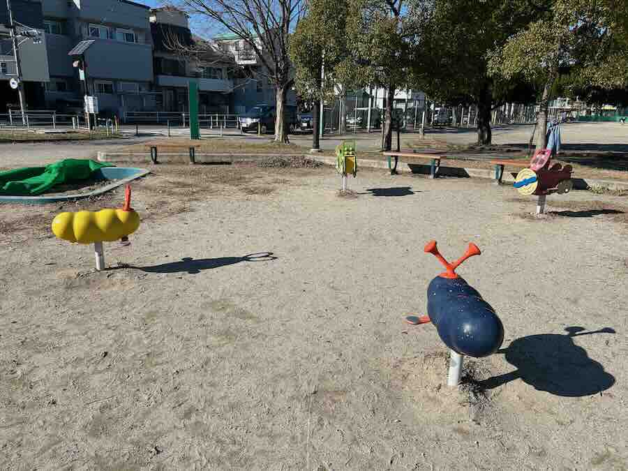 道徳公園　遊具エリア　シーソー