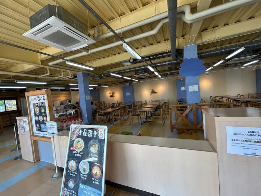 南知多ビーチランド＆おもちゃ王国　レストラン　食事