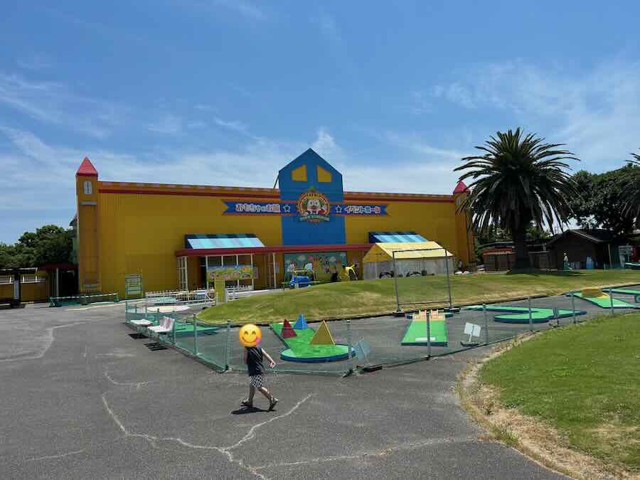 南知多ビーチランド＆おもちゃ王国　入り口