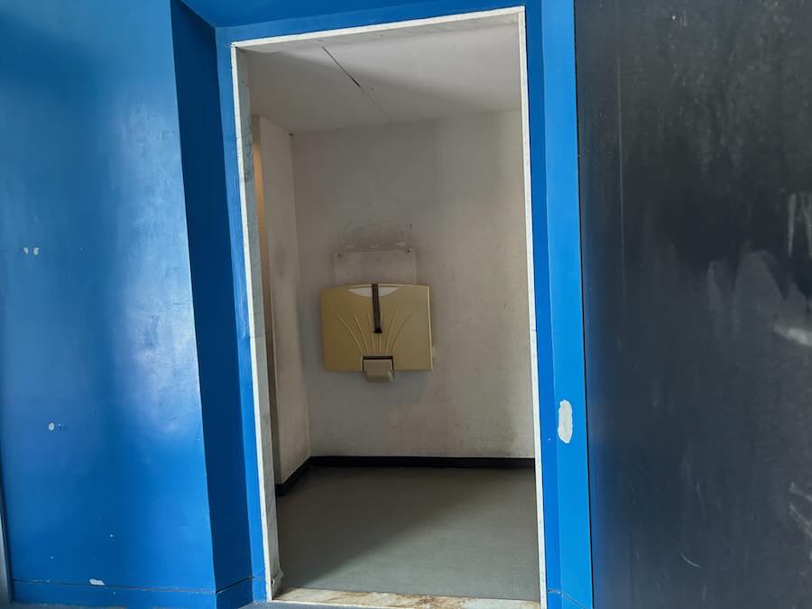 南知多ビーチランド＆おもちゃ王国　トイレ　授乳室