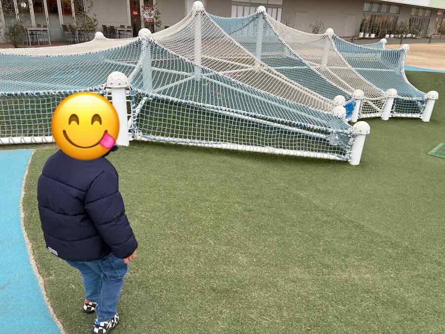 ららぽーとみなとアクルス　屋外遊具　室内遊び場　ラージフォール＆キャナルネット