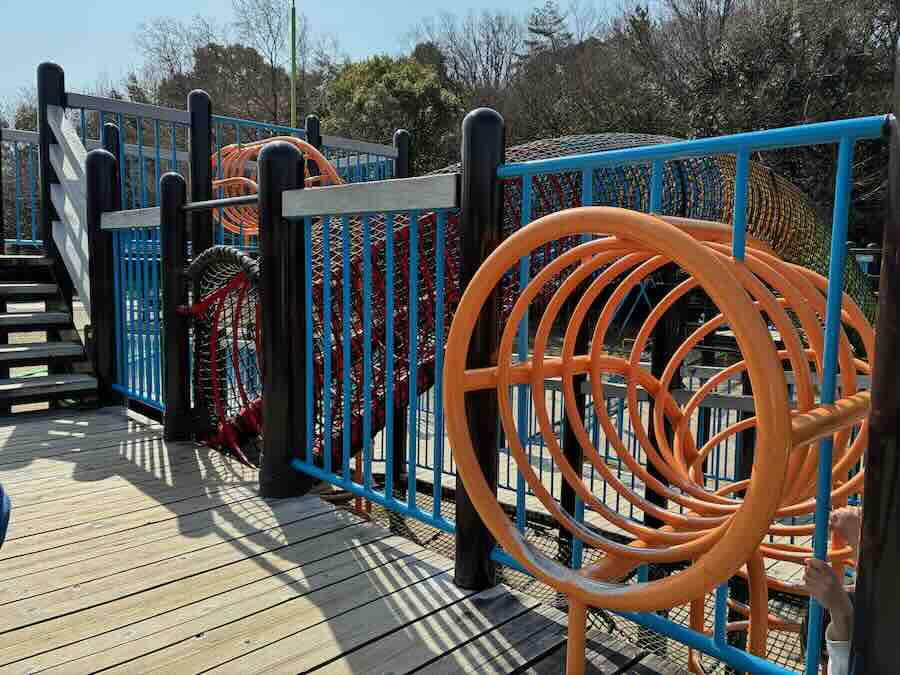 天白公園 遊具 ローラー滑り台 子連れ アスレチック 縄