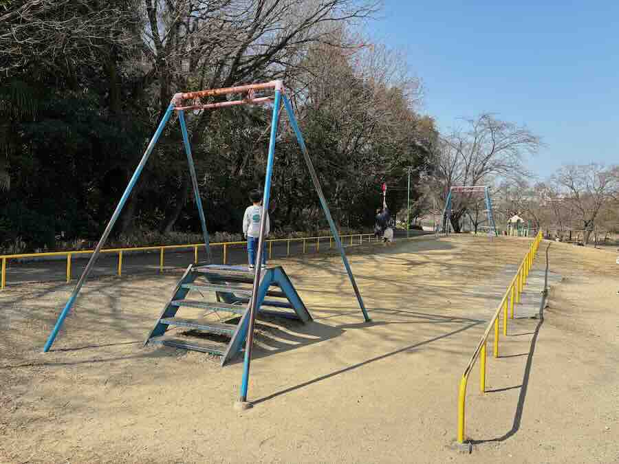 天白公園 遊具 ロープウェイ