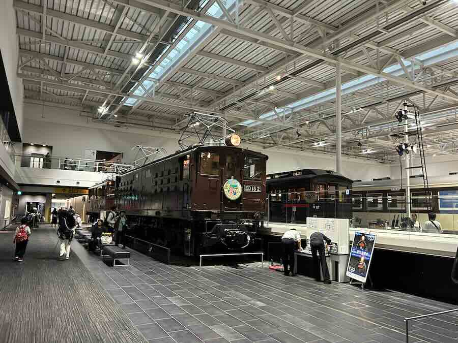 リニア鉄道館 0系 N700S ドクターイエロー 弁当 蒸気機関車 新幹線 レトロ電車