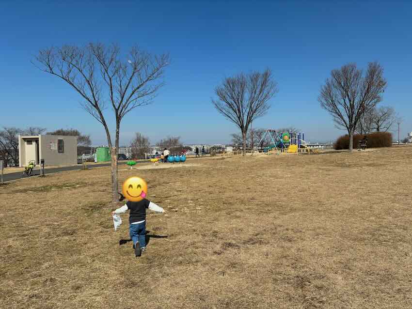 滝の水公園 遊具 景色 パノラマビュー 夜景