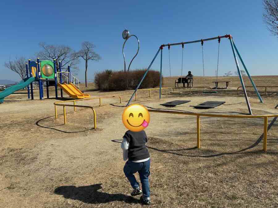 滝の水公園 遊具 景色 パノラマビュー 夜景 ブランコ