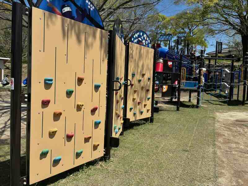 於大公園　大型遊具　ロング滑り台　忍者　ボルタリング　リニューアル