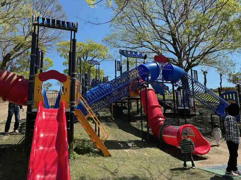於大公園　大型遊具　ロング滑り台　忍者　リニューアル