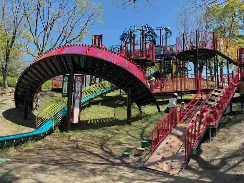 於大公園　大型遊具　ロング滑り台　忍者　リニューアル